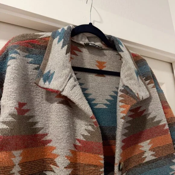 Aztec Pattern Jacket - Picture 3 of 4